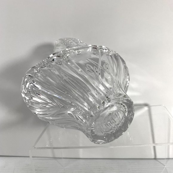 Vintage Pressed Clear Glass Bride Basket Embossed Flowers 7" Tall Wedding Decor - Picture 5 of 12